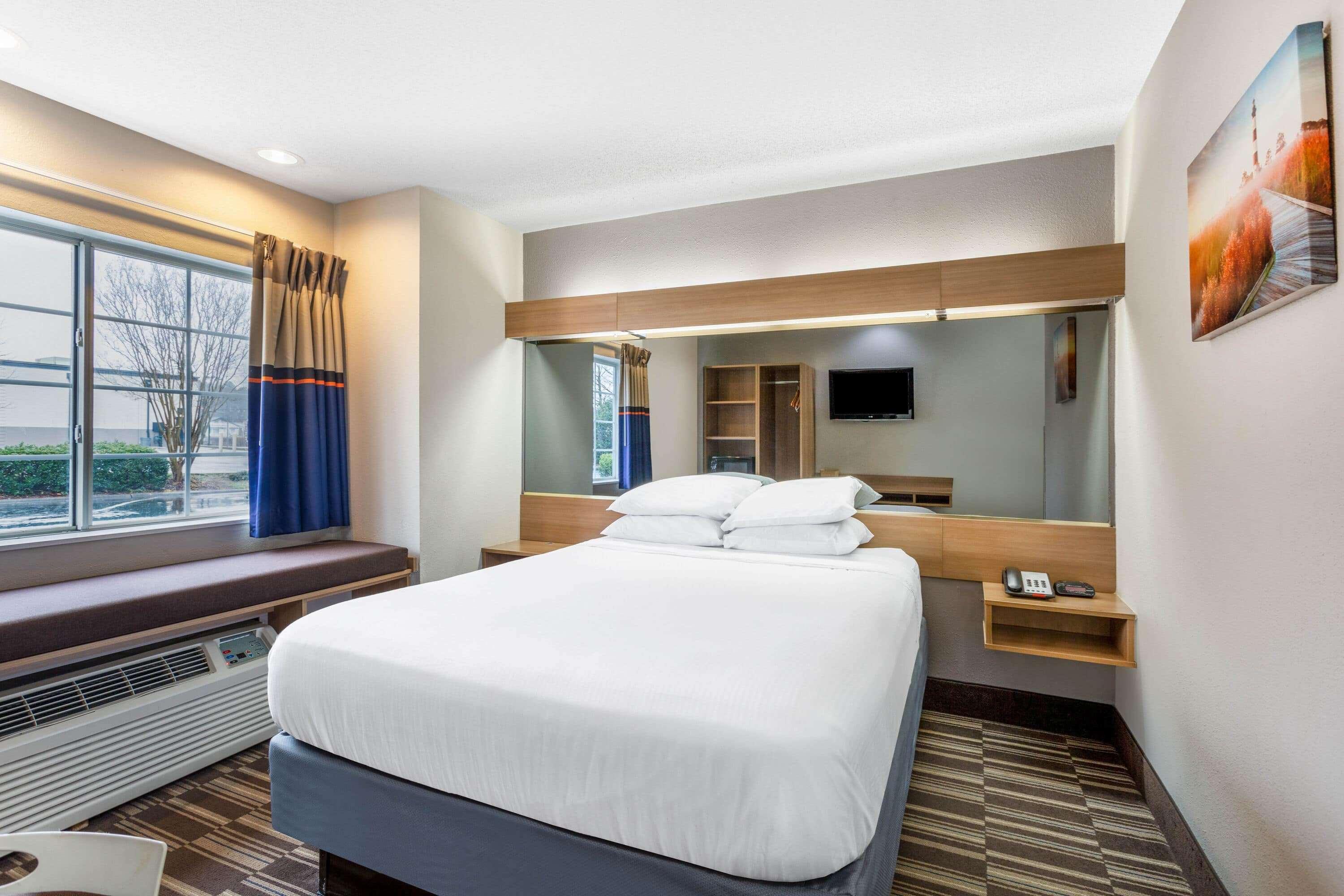 Microtel Inn & Suites By Wyndham Matthews/Charlotte Bagian luar foto