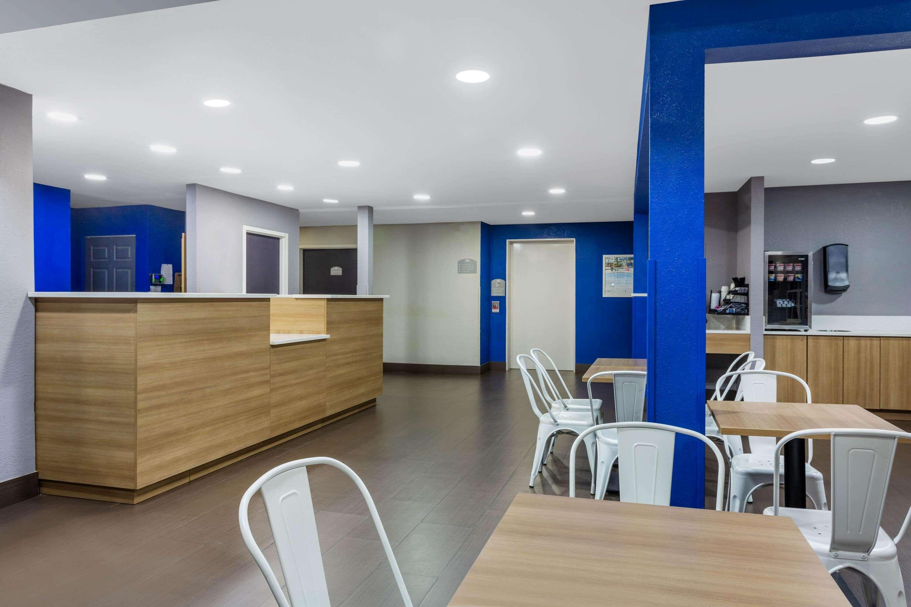 Microtel Inn & Suites By Wyndham Matthews/Charlotte Bagian luar foto