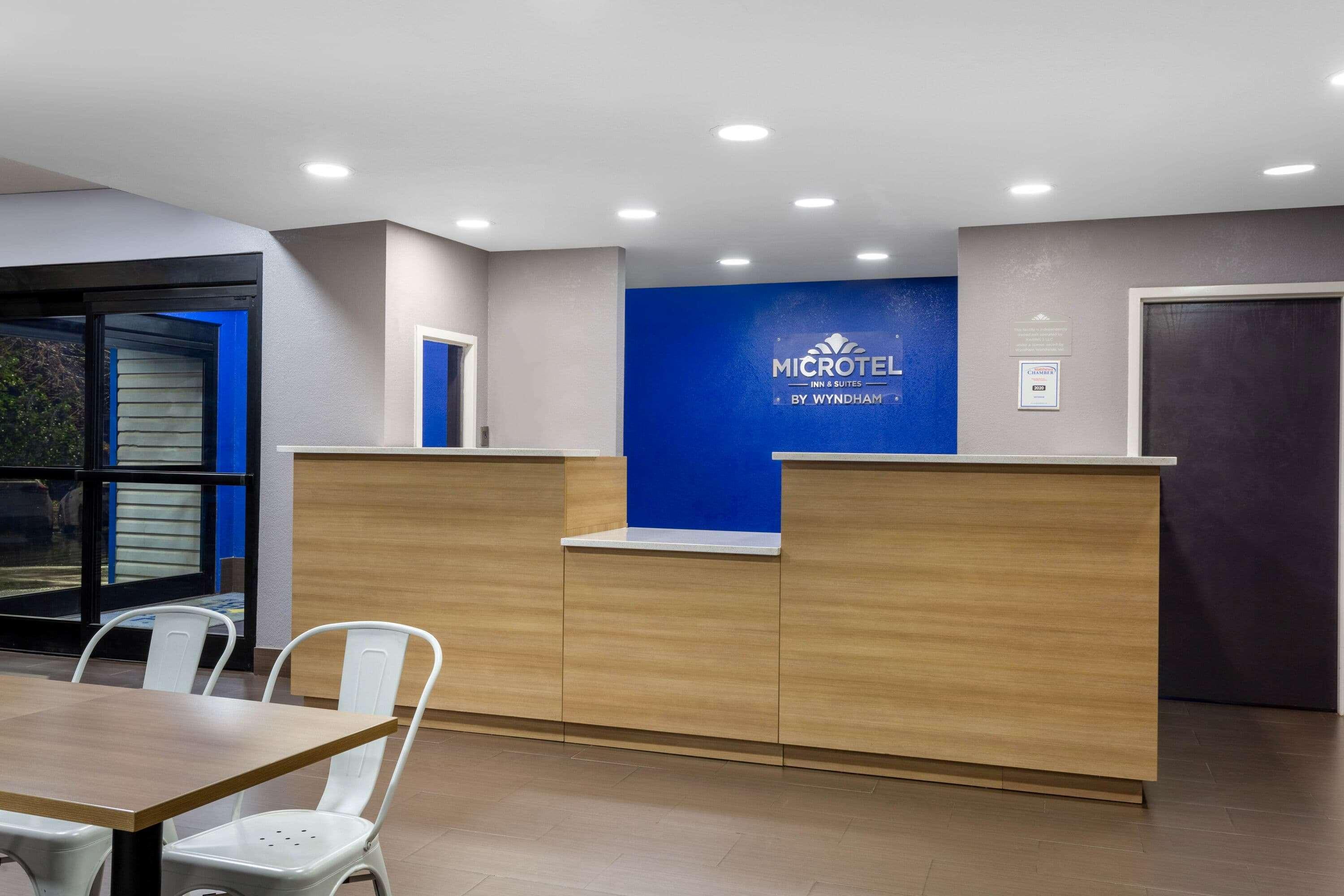 Microtel Inn & Suites By Wyndham Matthews/Charlotte Bagian luar foto
